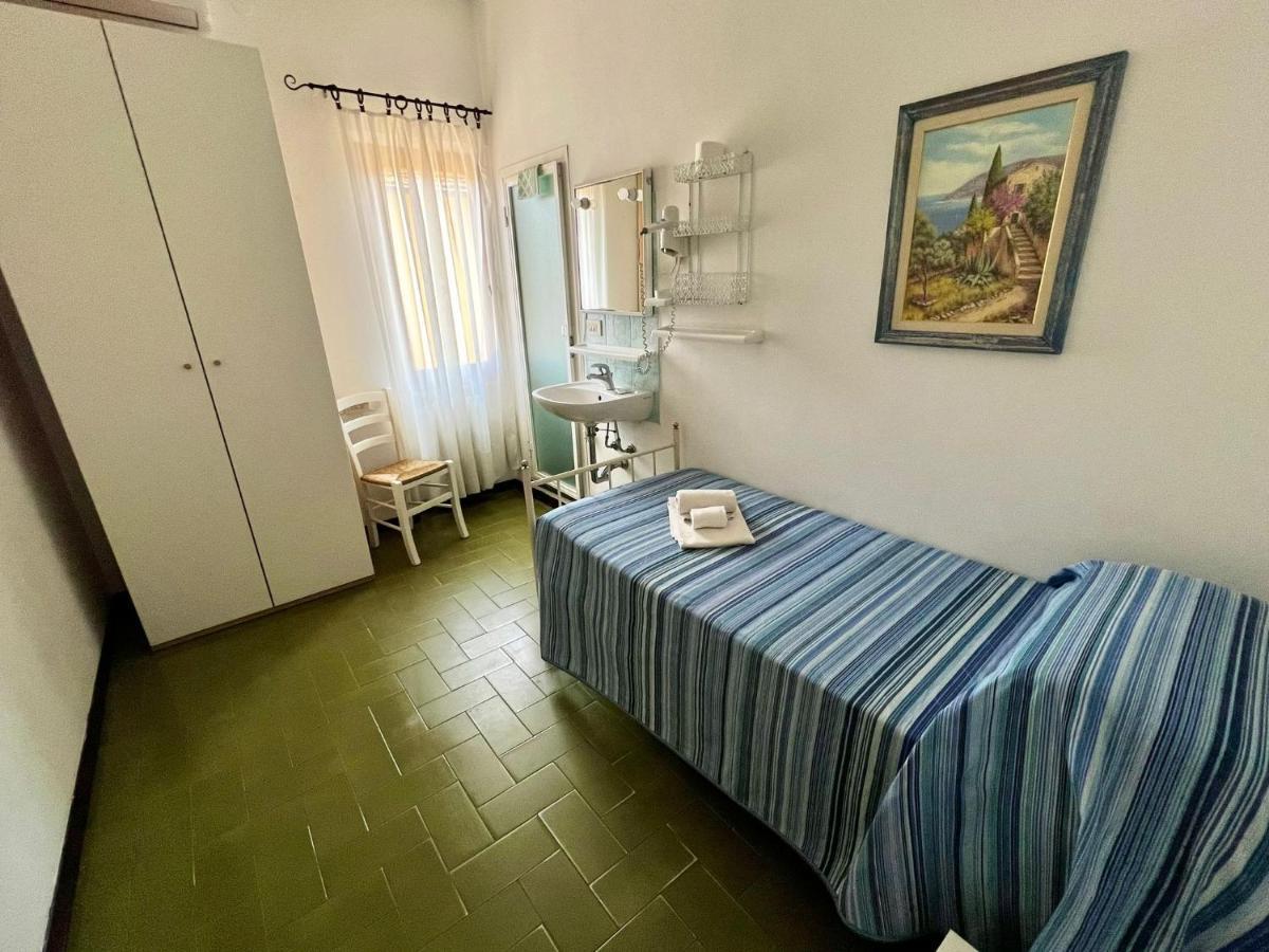 Bed&Breakfast Villa Lorena Forte dei Marmi Dış mekan fotoğraf