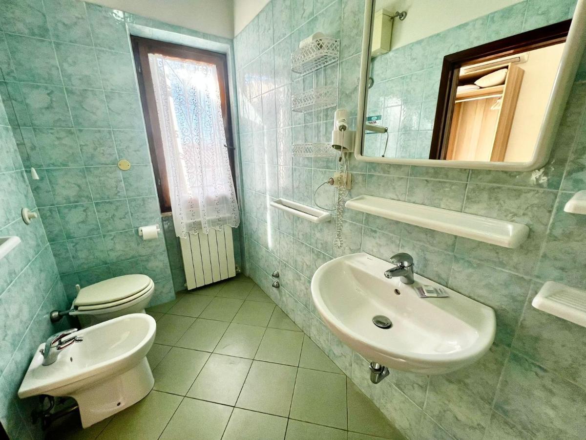 Bed&Breakfast Villa Lorena Forte dei Marmi Dış mekan fotoğraf